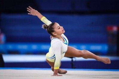 Flávia Saraiva se inspira em Rebeca Andrade para se recuperar a tempo da final na trave