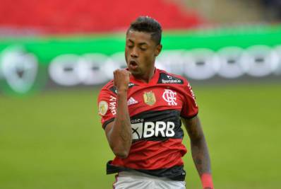 Ex-jogador do Flamengo, Isla é oferecido a time brasileiro - Coluna do Fla