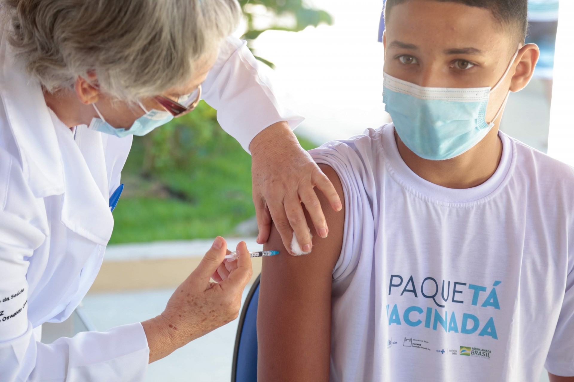 Prefeitura do Rio confirma vacina&ccedil;&atilde;o de adolescentes em agosto