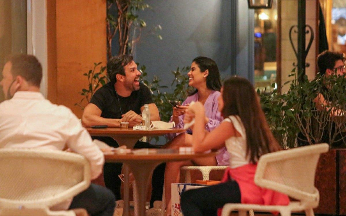 A ex-BBB Munik Nunes est&aacute; namorando o empres&aacute;rio Daniel Cotrim