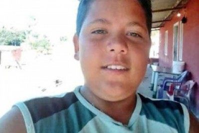 Polícia Civil apura se adolescente morto com 15 tiros foi assassinado por engano