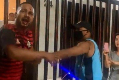 Guardas municipais são acusados de agressão contra ambulante em Ipanema