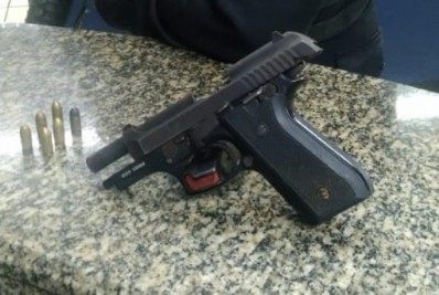 Ação do 29º BPM apreende pistola após troca de tiros contra agentes