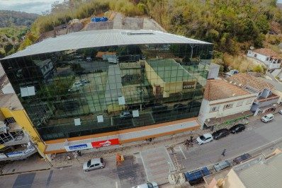 Com acessibilidade, nova sede da prefeitura de Paty do Alferes é inaugurada