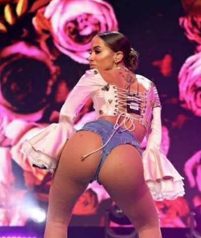 Anitta se apresenta nos EUA - Reprodução