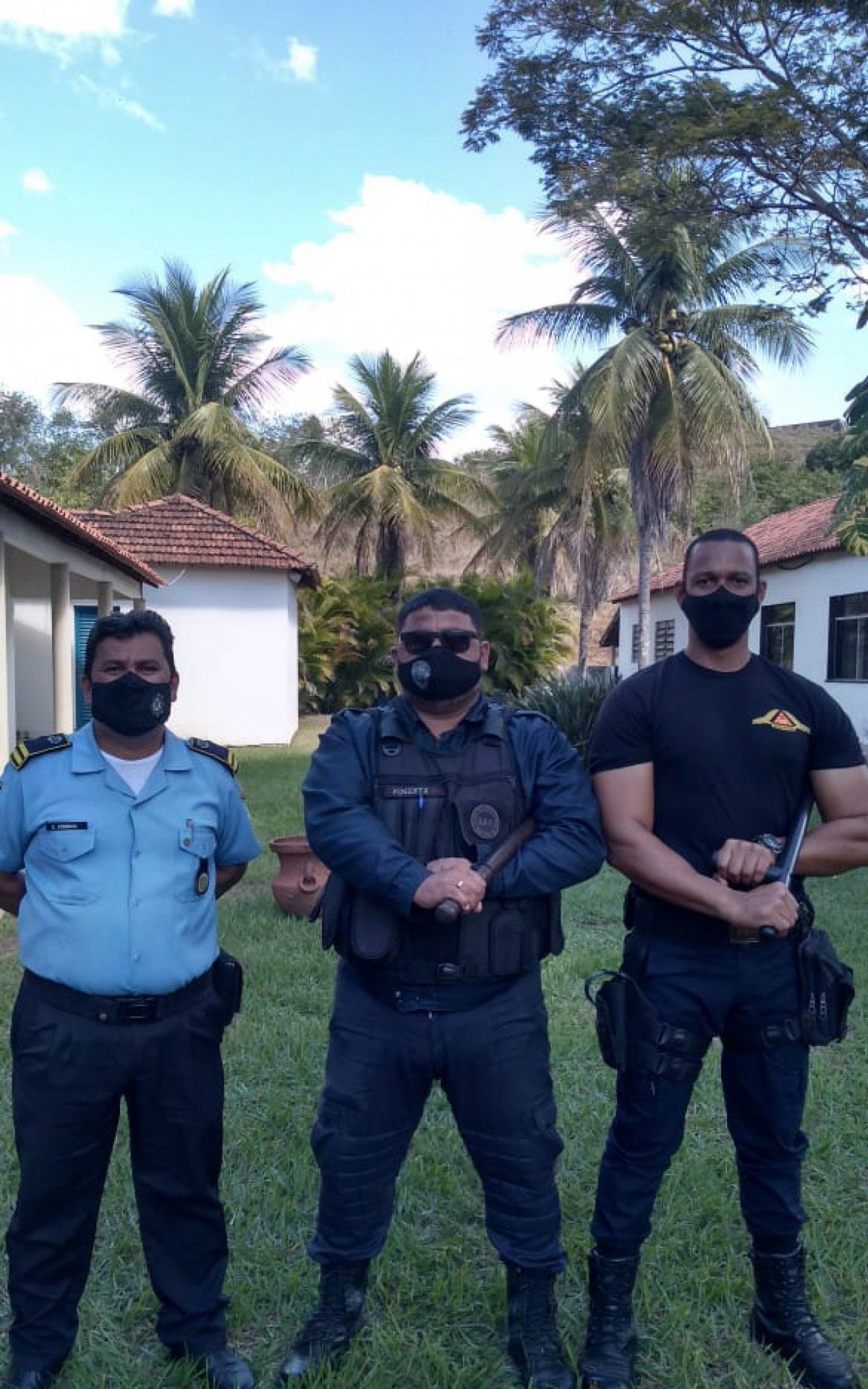 Curso de tonfa, manejo e defesa com a parceria da GCM de Campos dos Goytacazes.