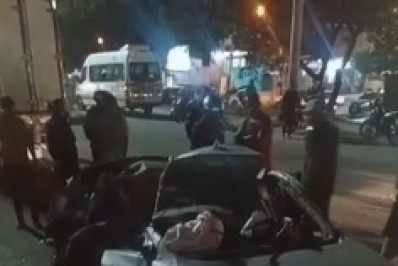 Três pessoas morrem e duas ficam feridas em acidente na Avenida Brasil