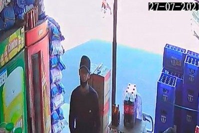 Câmera de segurança mostra assalto a depósito de bebidas em Belford Roxo