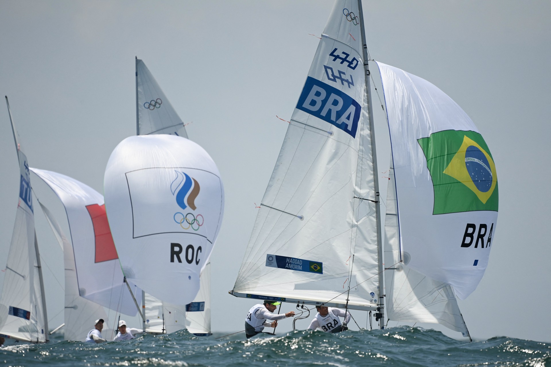 Dupla brasileira tem in&iacute;cio ruim, mas consegue boa recupera&ccedil;&atilde;o na vela