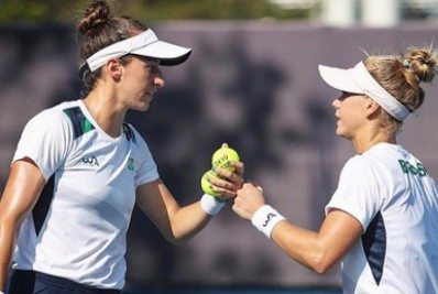 Brasil tem dia 'zerado', com derrotas no vôlei, classificação no futebol e história no tênis e no tiro com arco