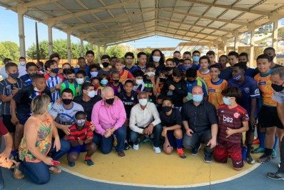 Senador visita Itaperuna e finaliza agenda na APAE 