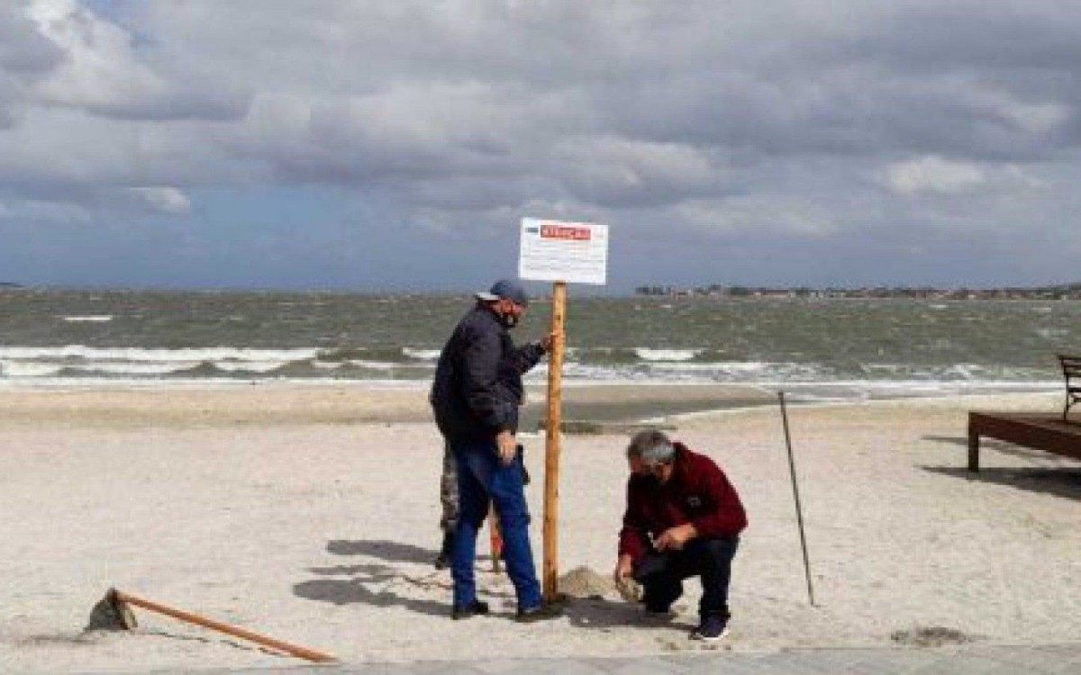  O aux&iacute;lio &eacute; oferecido de segunda a sexta-feira, das 8h30 ao meio-dia e de 13h30 as 16h. 