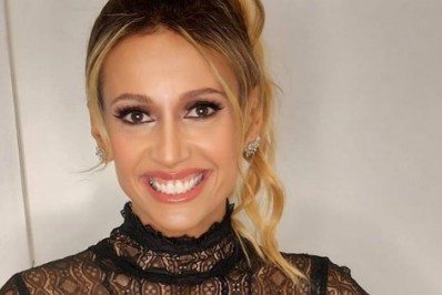 Luisa Mell posa com look transparente: 'Preciso aumentar minha autoestima'