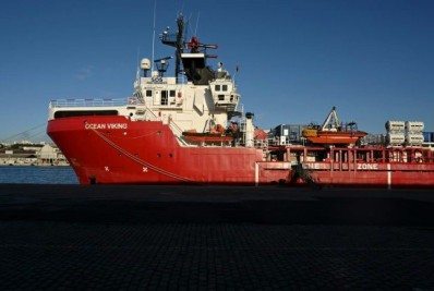 ONGs resgatam mais de 400 migrantes no Mediterrâneo