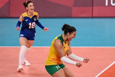 Brasil vence a seleção do Quênia e chega com moral para as quartas de final do vôlei feminino 