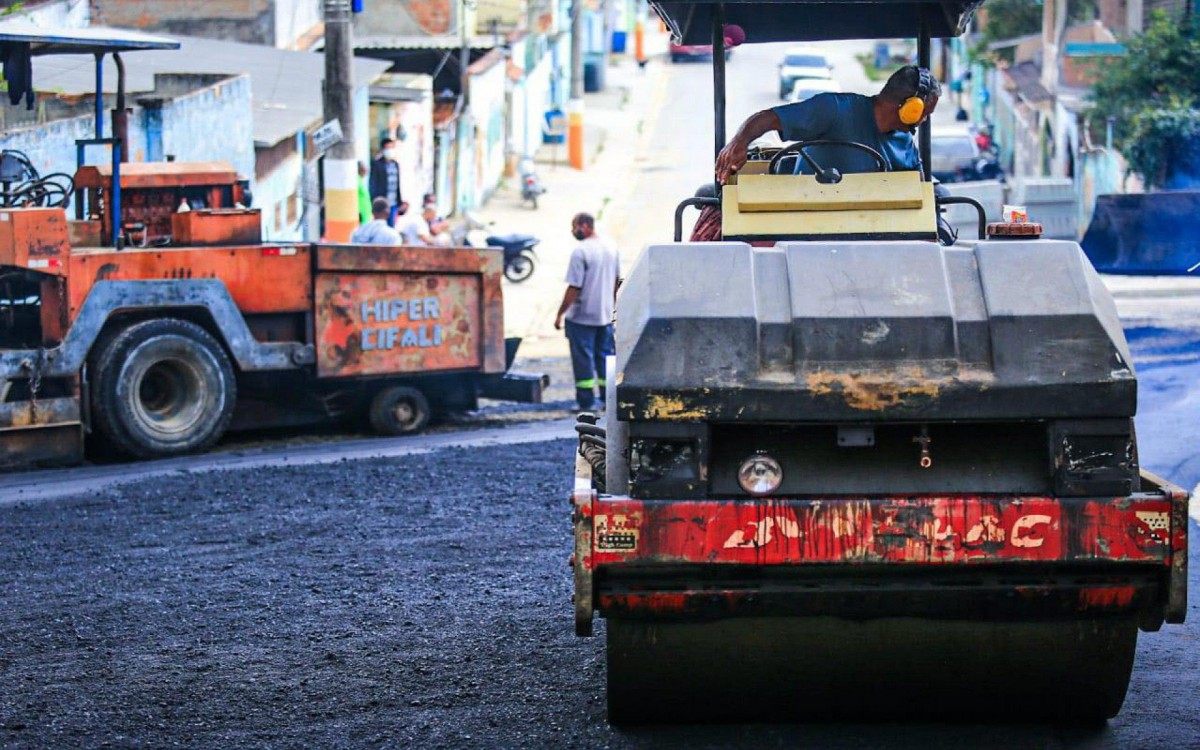 As ruas Moledo e Piau&iacute; est&atilde;o ficando de cara nova