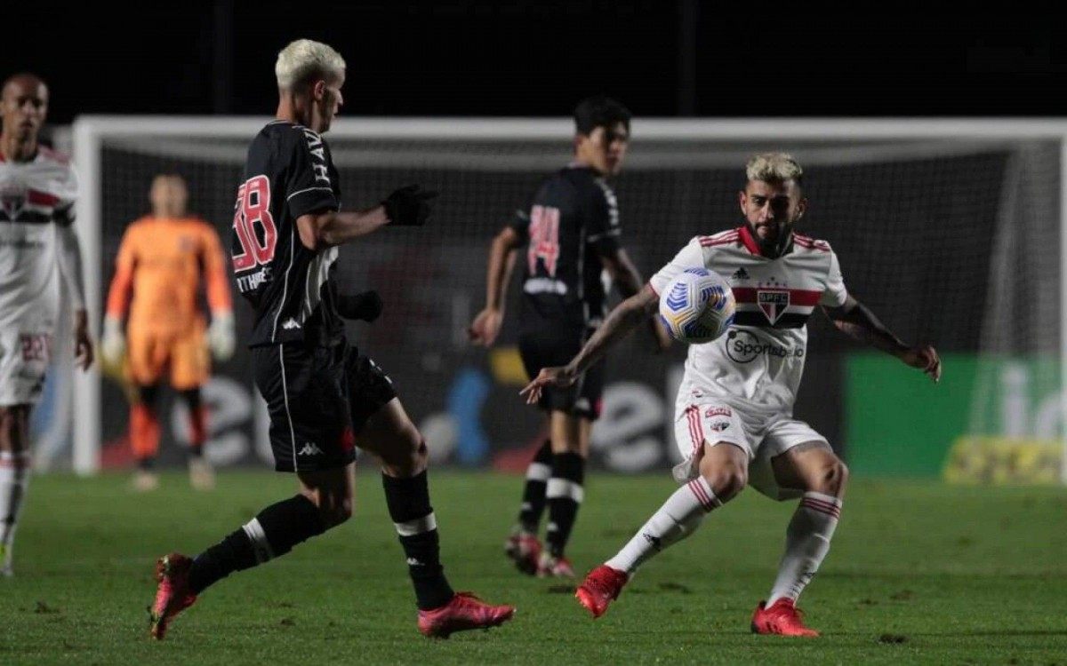Com desvantagem no placar, Vasco busca classificação na Copa do Brasil