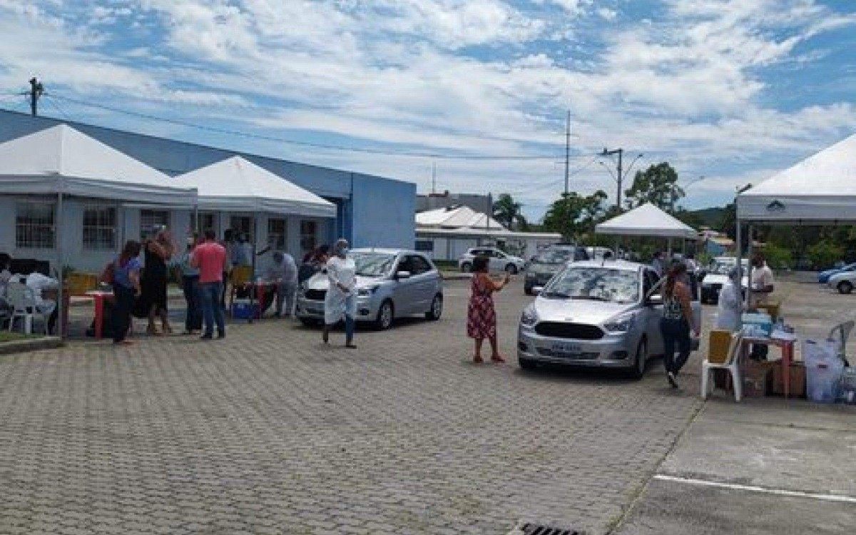 Para receber a imuniza&ccedil;&atilde;o completa, o cidad&atilde;o deve ter sido imunizado com a primeira dose em Cabo Frio 