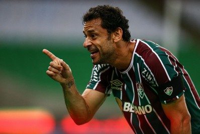 Promessa de Xerém rasga elogios a Fred: 'Se estou no Fluminense, acho que é por causa dele'
