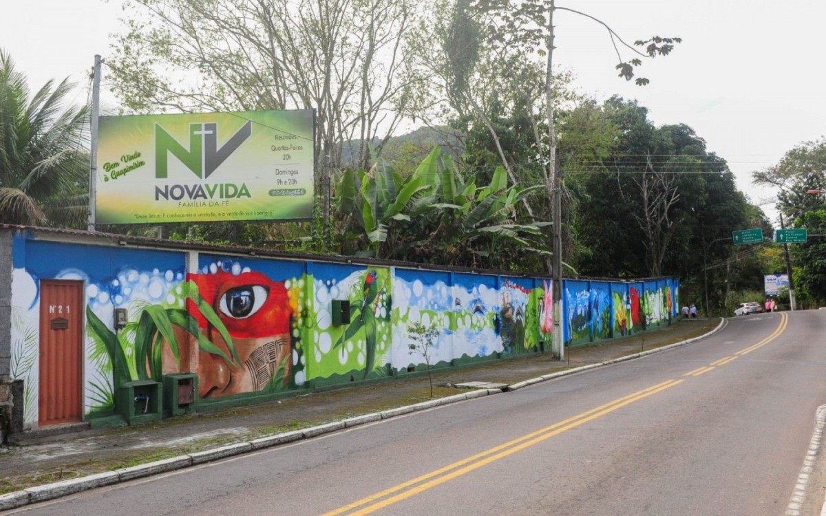 Muro conta parte da história, da fauna e da flora de Guapimirim - Marcelo Oliveira