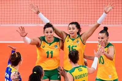 Isaquias Queiroz e Seleção feminina de vôlei são destaques neste décimo quatro dia de competições