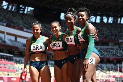 Revezamento 4x100m rasos feminino e masculino: Brasil é eliminado nas duas categorias e está fora das Olimpíadas