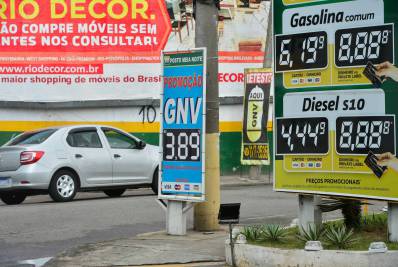 Vendas do varejo variam -0,1% e mantém estabilidade, aponta IBGE