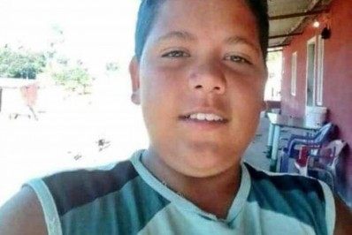 Polícias Civil e Militar prendem suspeitos de matar adolescente com 14 tiros por engano em São Francisco do Itabapoana