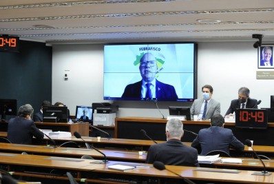 Frente oficializa pedido para comissão da reforma administrativa fazer mais debates antes de votação