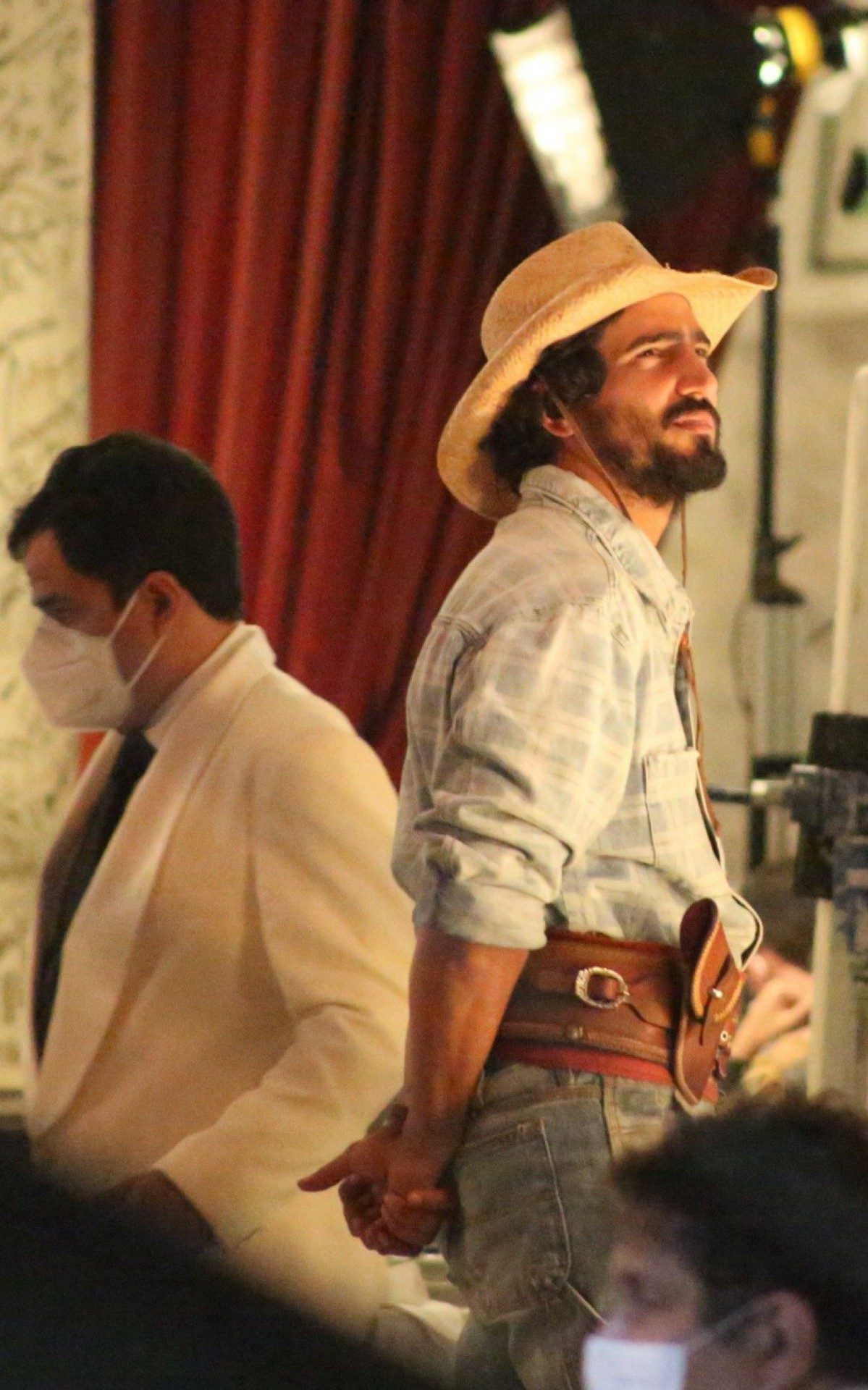 Renato G&oacute;es grava cenas de 'Pantanal'