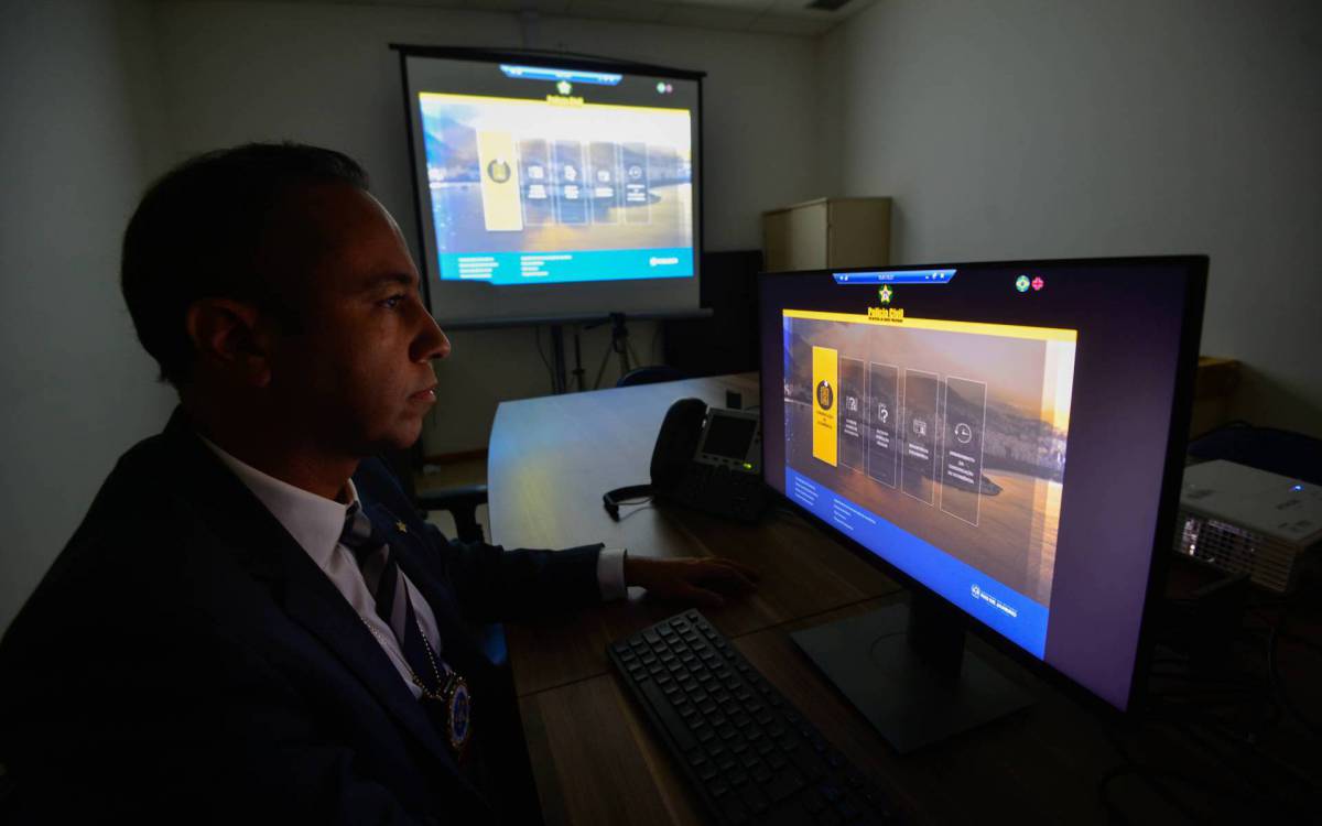 Rio de Janeiro (RJ),04.08.2021 - ESPECIAL/ POLICIA / RIO DE JANEIRO - POLICIA CIVIL LAN&Ccedil;A DELEGACIA VIRTUAL (ESPECIAL) na foto Delegado Eduardo Freitas  Foto: Fabio Costa/ Agencia O Dia