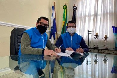 Nova Friburgo assina termo de cooperação para implementar o Supera RJ