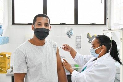 Porto Real vacina pessoas com 32 anos nesta sexta-feira