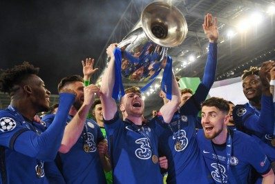 Multicampeão com Chelsea admite vontade de jogar no Flamengo: 'Seria interessante'