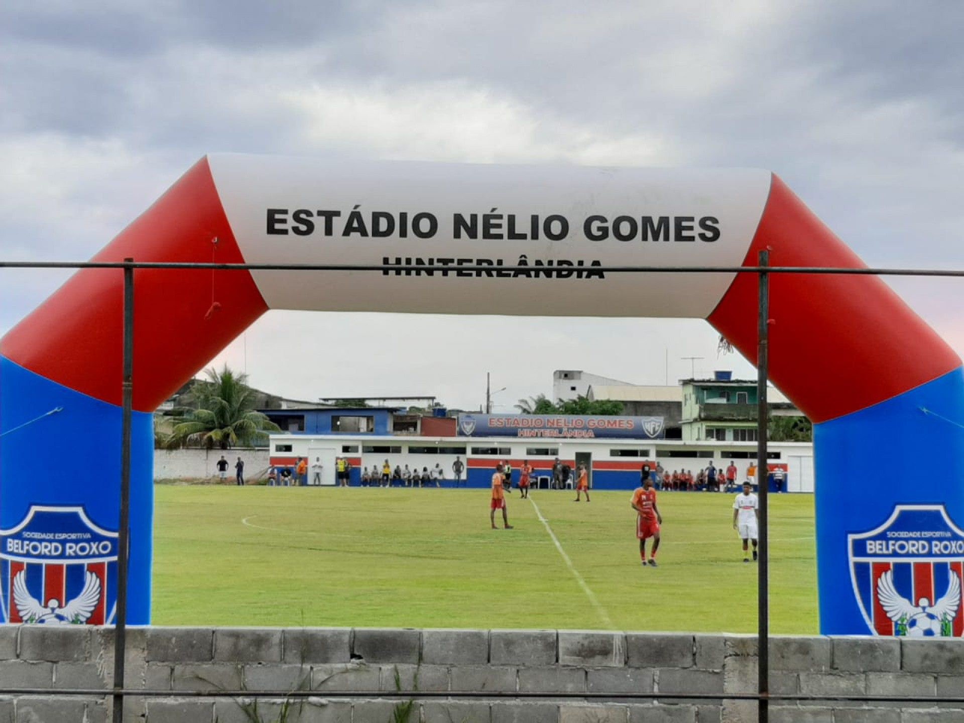 O pr&oacute;ximo jogo do SE Belford Roxo acontece neste domingo (08/08) contra o Juventus. A partida marcar&aacute; a primeira partida oficial no Est&aacute;dio N&eacute;lio Gomes, no bairro Hinterl&acirc;ndia - Divulga&ccedil;&atilde;o