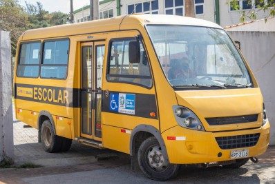 Arraial do Cabo divulga horários e regras do transporte universitário 