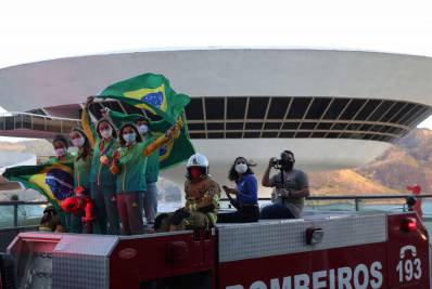 Isaquias Queiroz é campeão olímpico