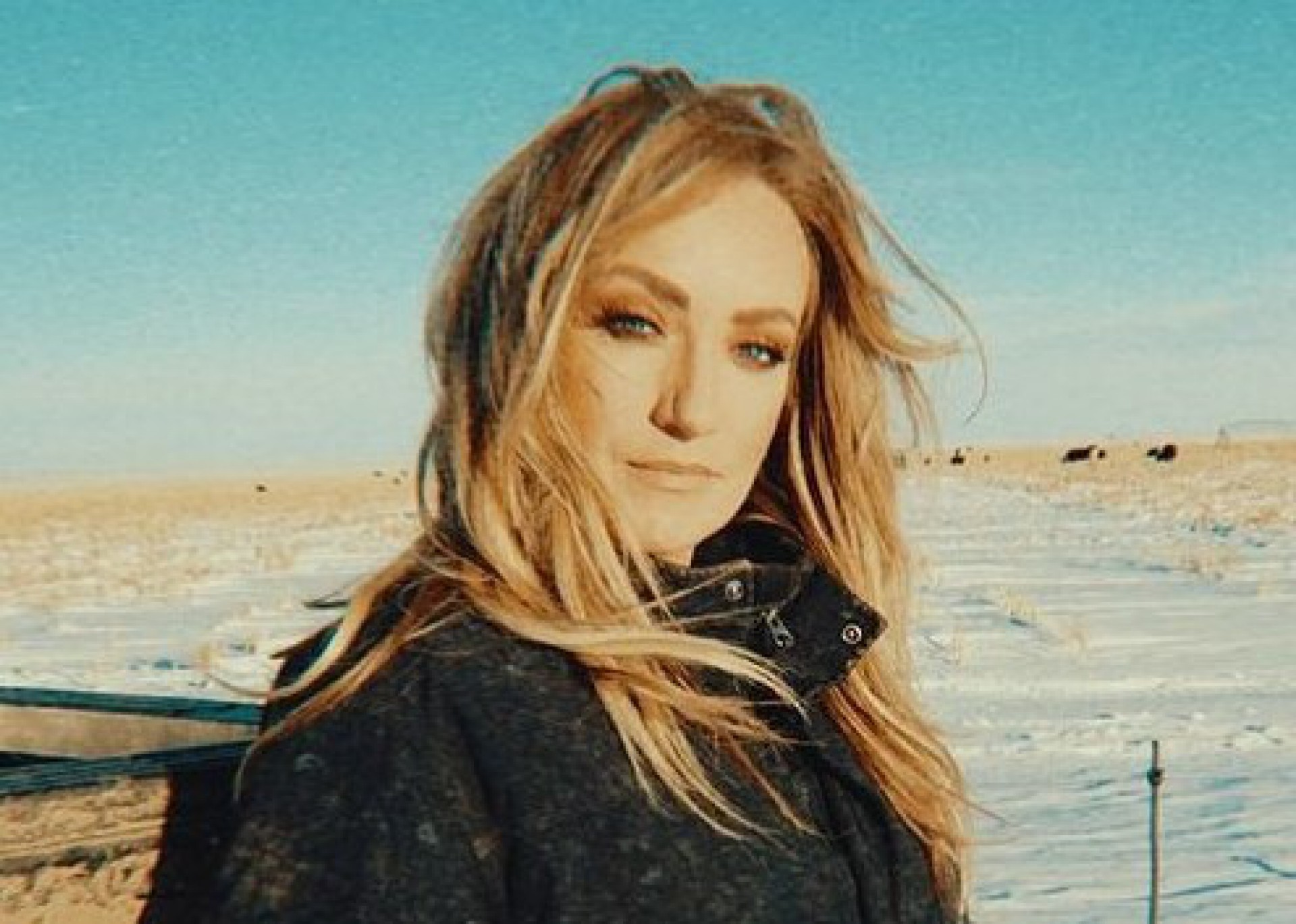 Cantora revela agress&atilde;o sofrida por motorista de aplicativo: 'Inferno'