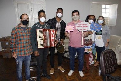 Porciúncula investe em educação musical para crianças, jovens e adultos