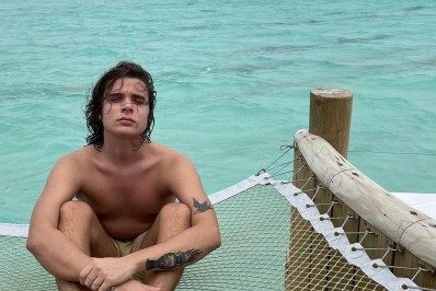 Crente, marido de Sasha Meneghel opina sobre 'polêmica': 'Transar ouvindo louvor é novo pra mim'