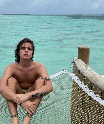 João Figueiredo revela novas fotos de lua de mel com Sasha - Reprodução