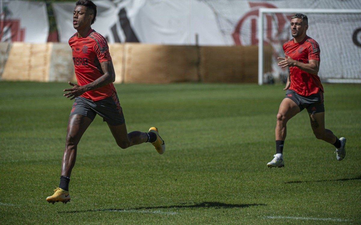 Preparação do Flamengo para enfrentar o Olimpia, pela Libertadores, nesta quarta-feira (11)