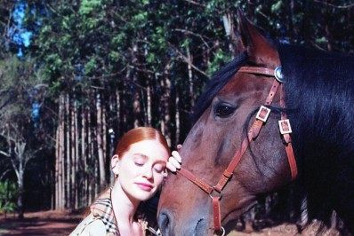 Fotos! Marina Ruy Barbosa abre álbum do fim de semana