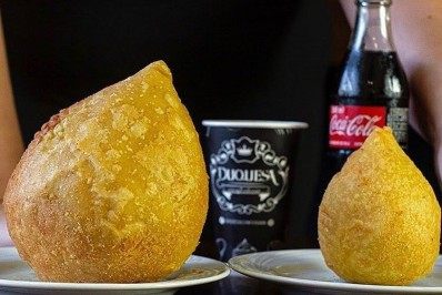 Duquesa, em Caxias, ganha concurso de melhor coxinha do Rio de Janeiro