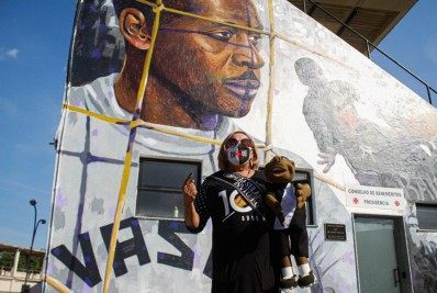 Em homenagem à Moacyr Barbosa, Vasco inaugura 'Muro do Barbosa'