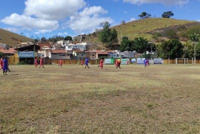 Em Bom Jesus do Itabapoana, Copa Quarentão de Futebol tem a participação de quatro equipes