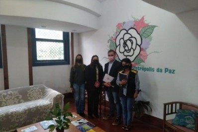 Procon faz convênio com Câmara de Resolução de Conflitos para agilizar acordos