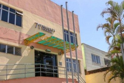 Mulher é agredida por ex-marido e tem afundamento de crânio