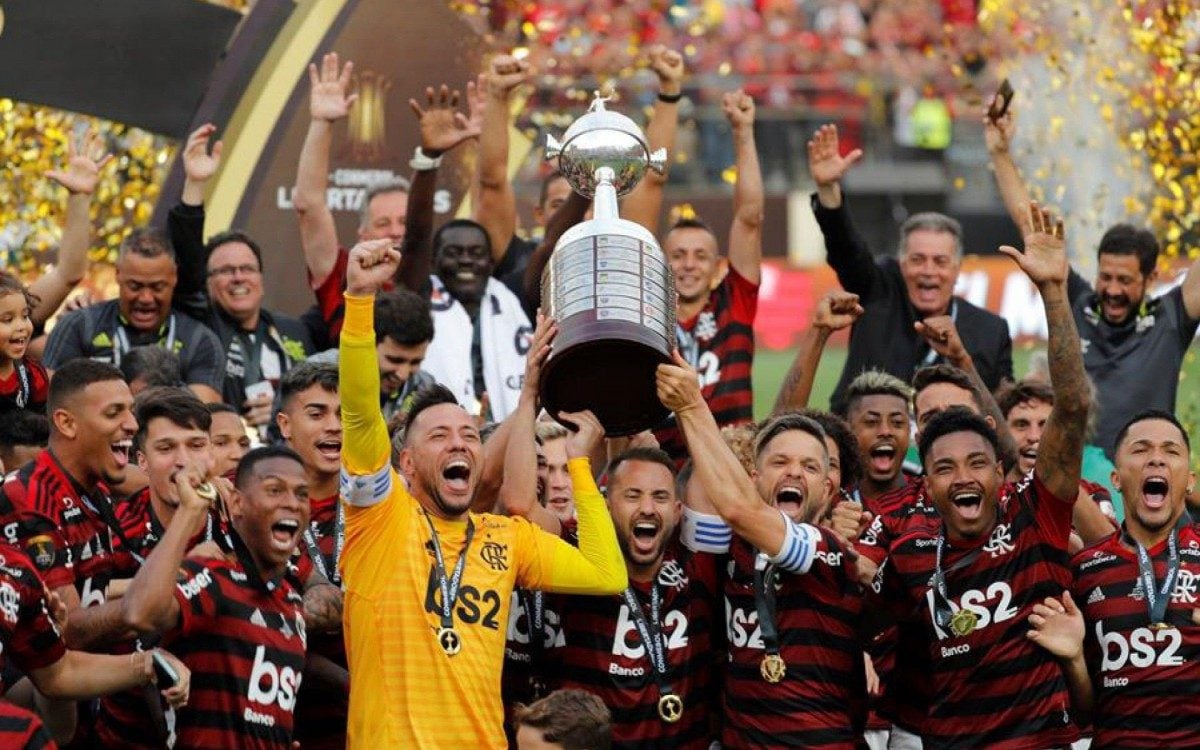 Campe�o da Libertadores de 2019 pelo Flamengo pode acertar com time europeu
