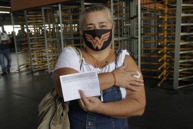 Veja quem pode se vacinar contra a Covid-19 nesta segunda em Caxias